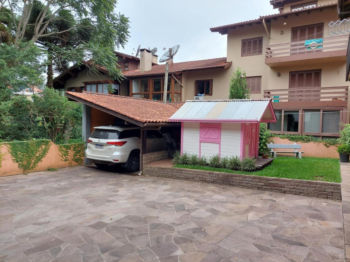 Roloff Praca Rosas Apartamento *