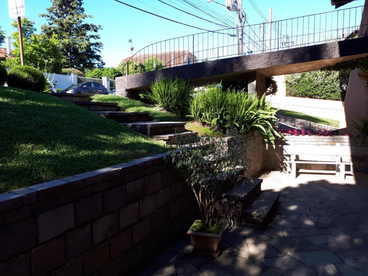 Roloff Praca Rosas Apartamento Gramado